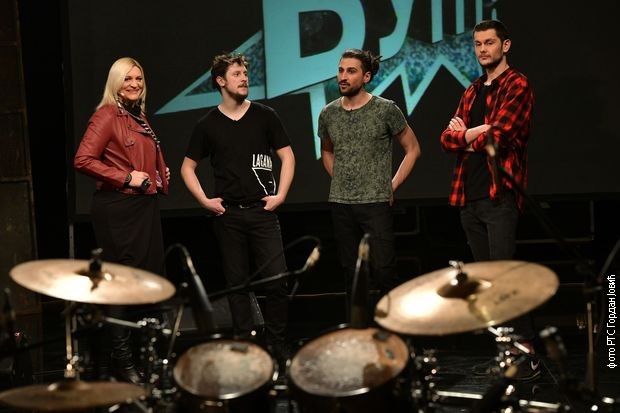 ZATVARANJE FESTIVALA I DODELA NAGRADA + ŠesTO Čulo Koncert  NEBESKI POTPURI – The show must go on